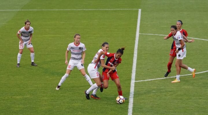 As chuteiras de futebol mais vendidas no Brasil